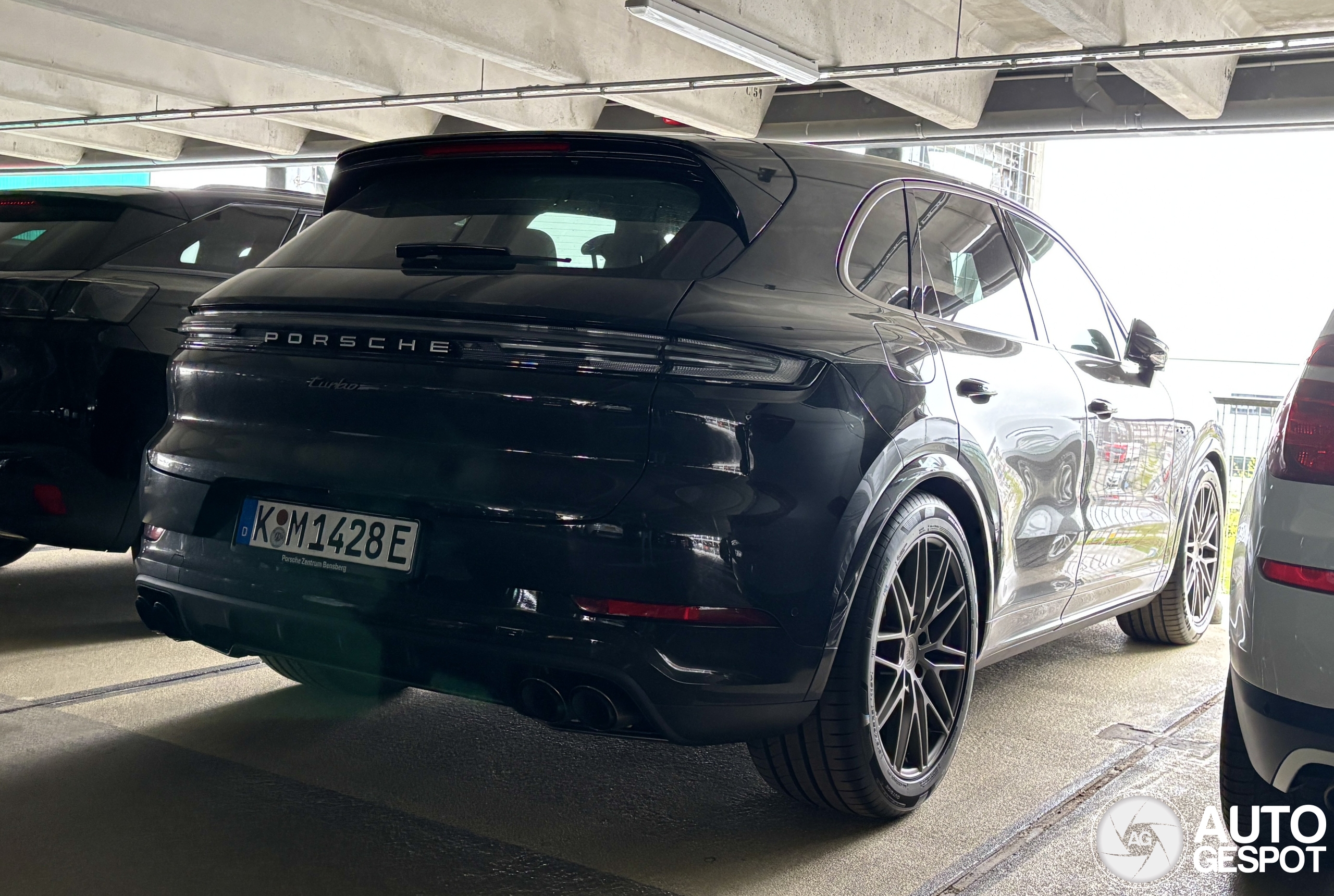 Porsche 9YA Cayenne Turbo E-Hybrid
