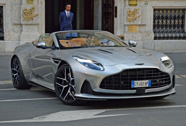 Aston Martin DB12 Volante