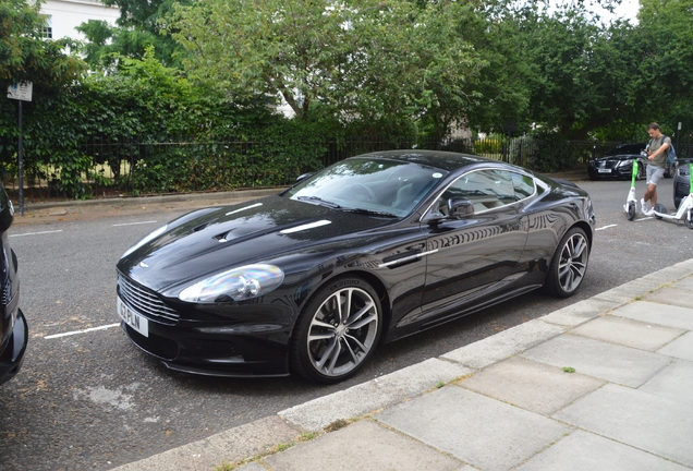Aston Martin DBS