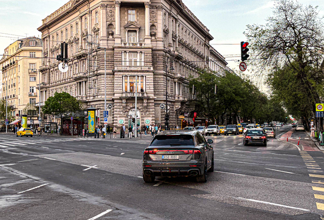Audi RS Q8 2024