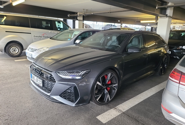 Audi RS6 Avant C8