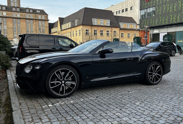 Bentley Continental GTC 2019