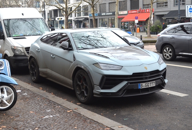 Lamborghini Urus Performante