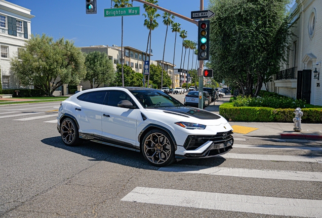 Lamborghini Urus Performante
