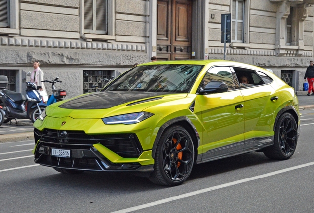 Lamborghini Urus Performante