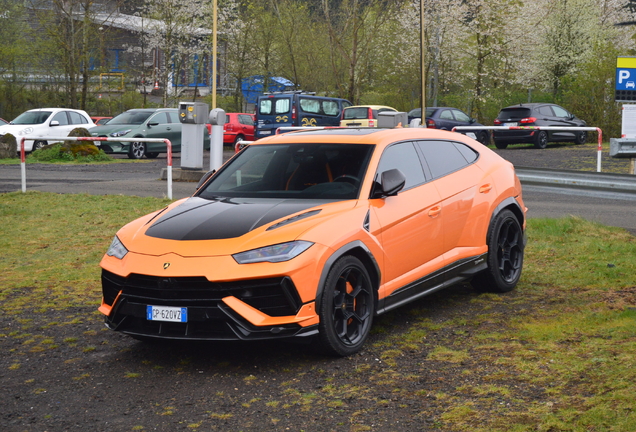 Lamborghini Urus Performante