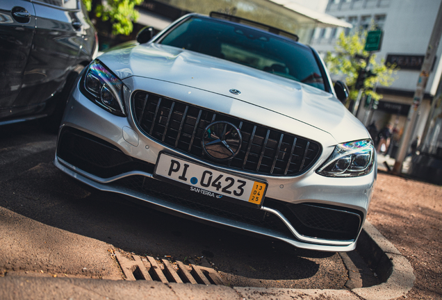 Mercedes-AMG C 63 S W205