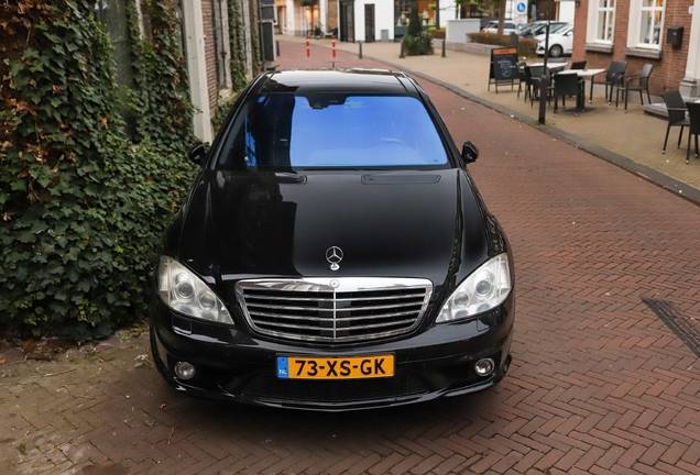 Mercedes-Benz S 63 AMG W221