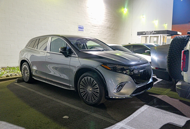 Mercedes-Maybach EQS 680 SUV
