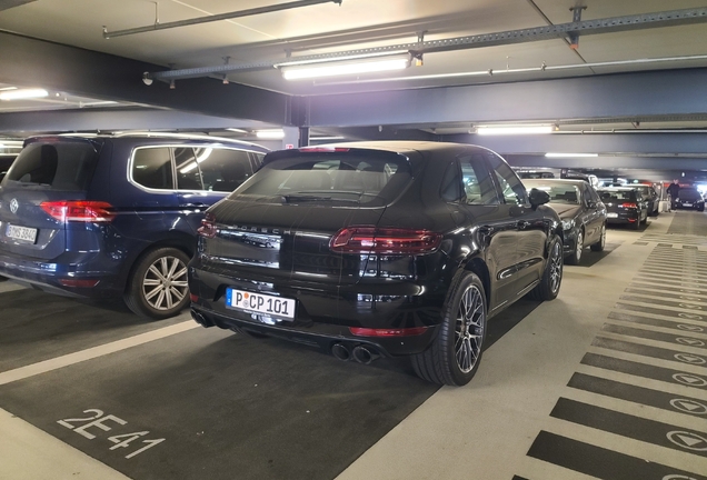 Porsche 95B Macan GTS