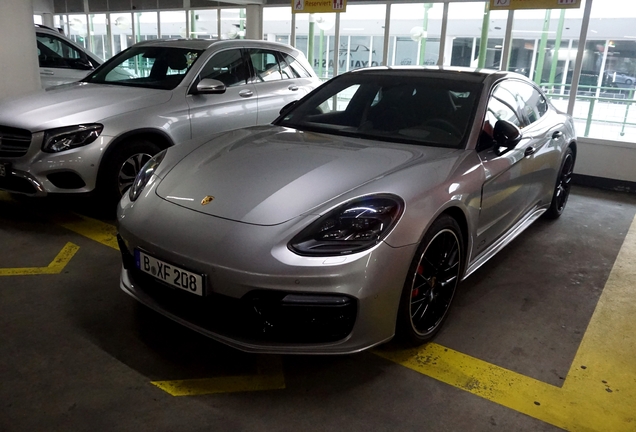 Porsche 971 Panamera GTS MkI