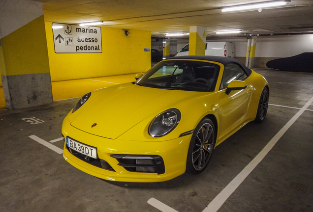 Porsche 992 Carrera S Cabriolet