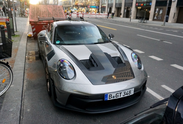 Porsche 992 GT3 RS Weissach Package