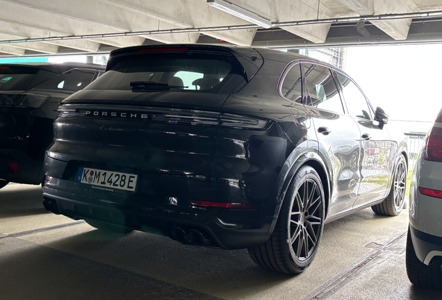 Porsche 9YA Cayenne Turbo E-Hybrid