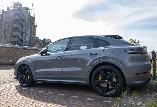 Porsche Cayenne Coupé Turbo S E-Hybrid