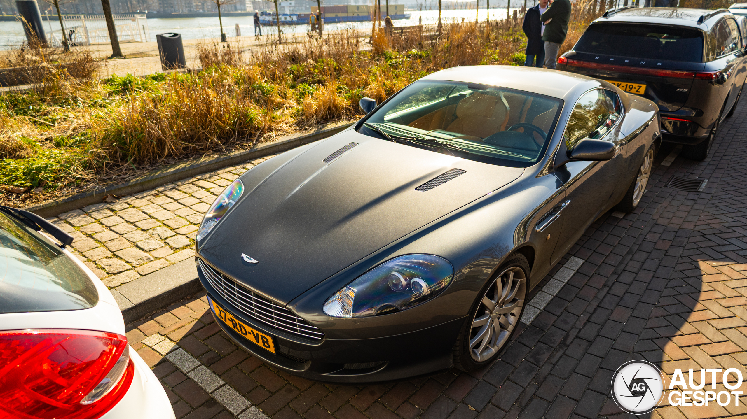 Aston Martin DB9