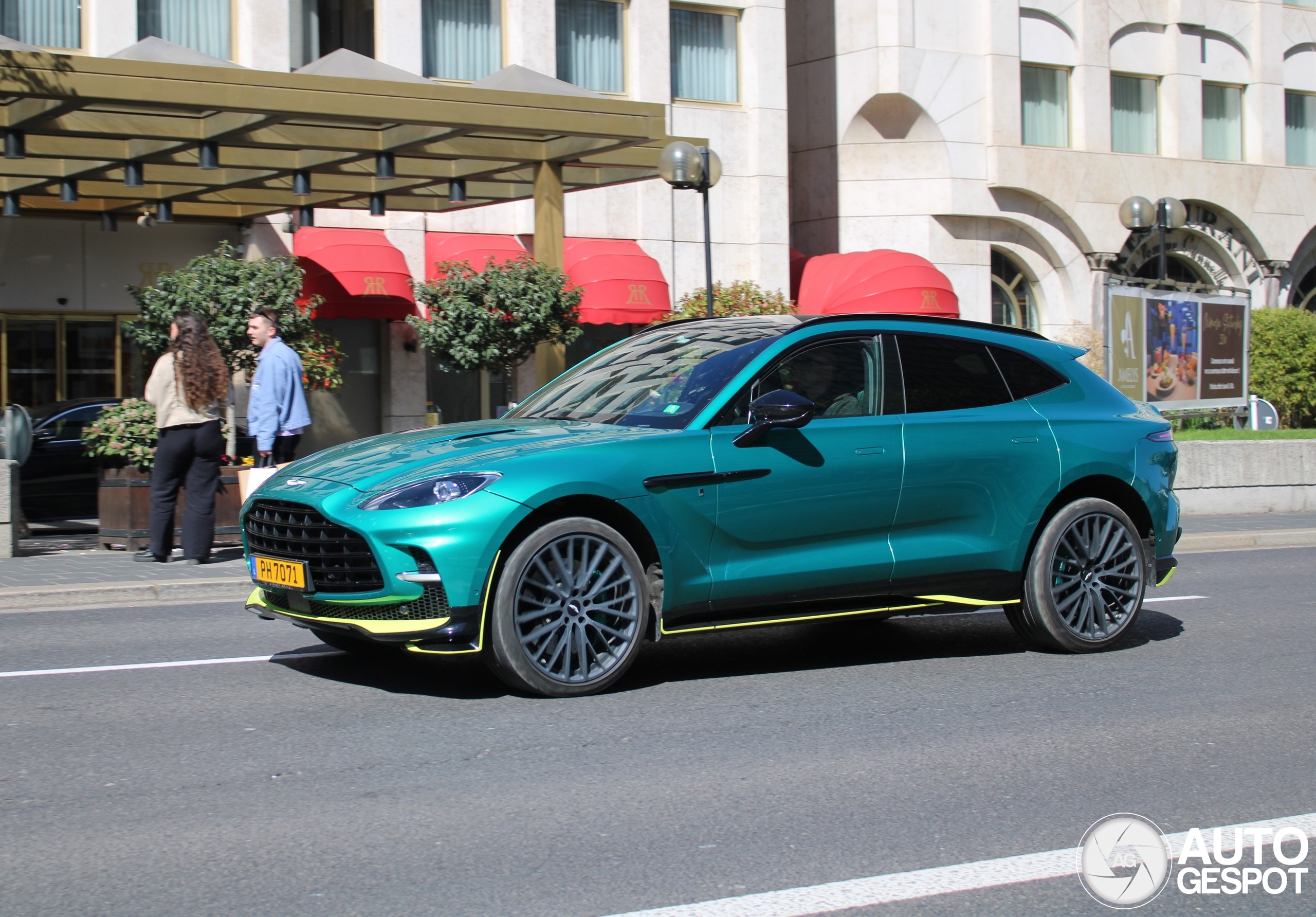 Aston Martin DBX707 AMR23 Edition