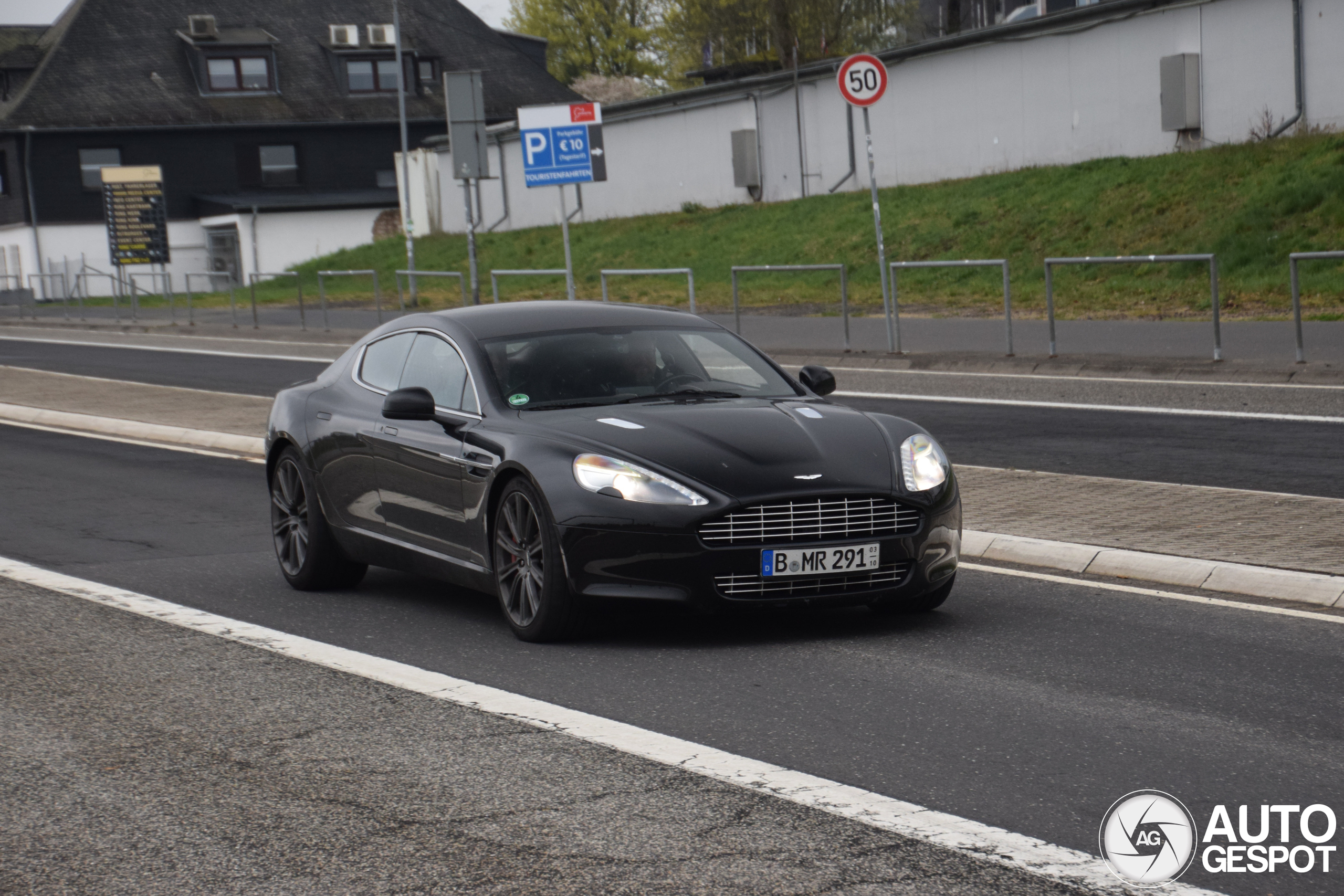 Aston Martin Rapide