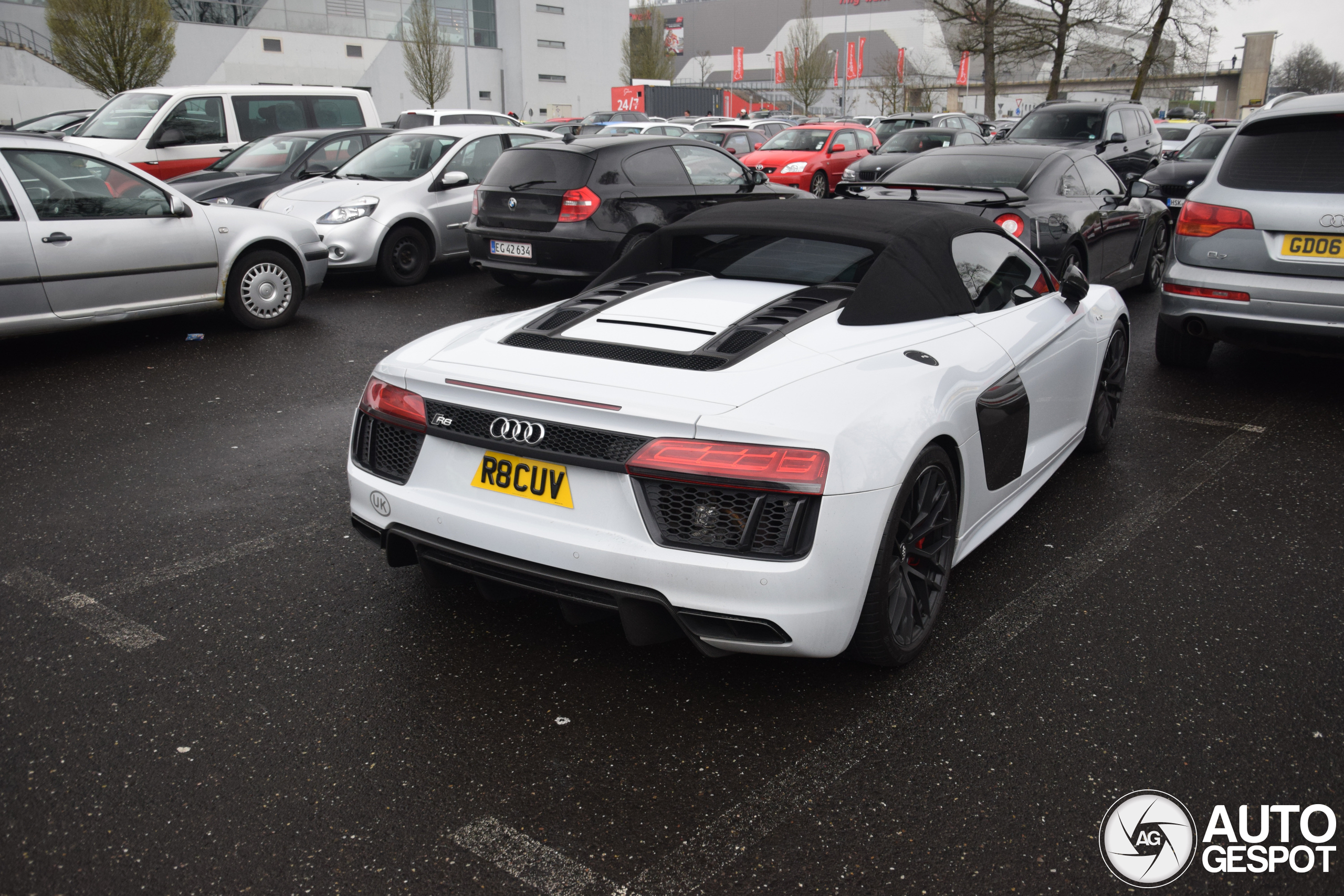 Audi R8 V10 Spyder 2016