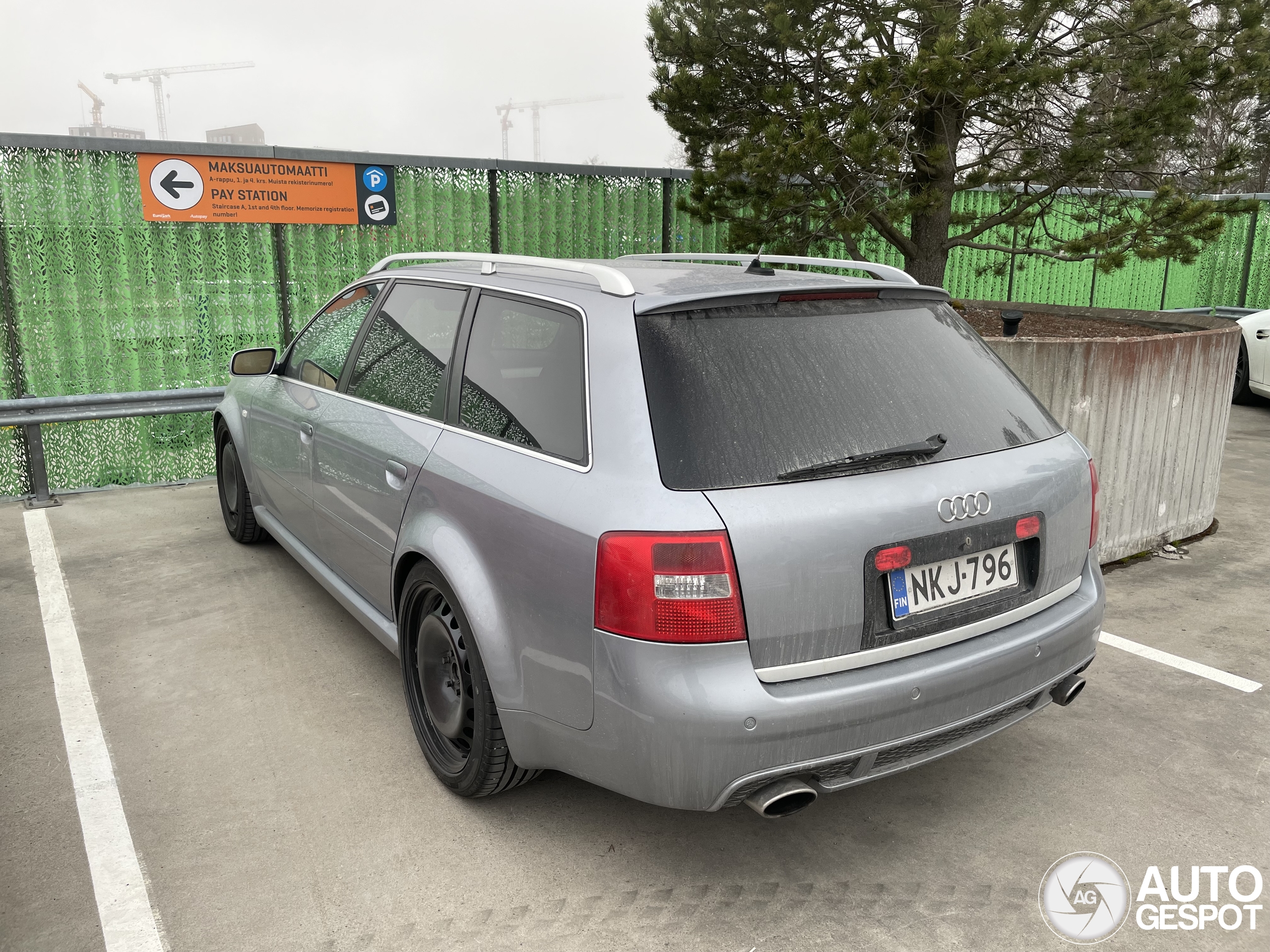 Audi RS6 Avant C5