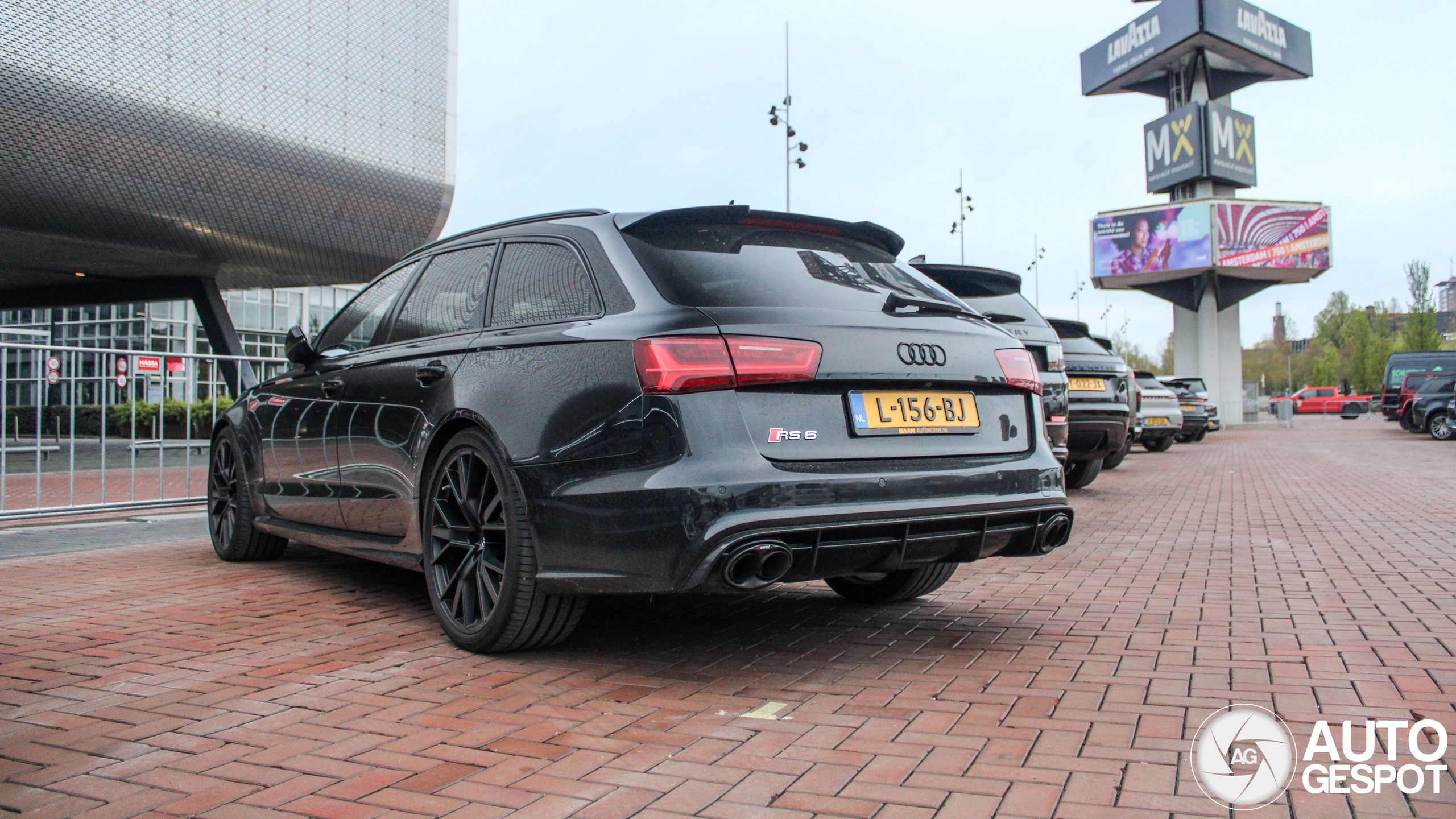 Audi RS6 Avant C7 2015