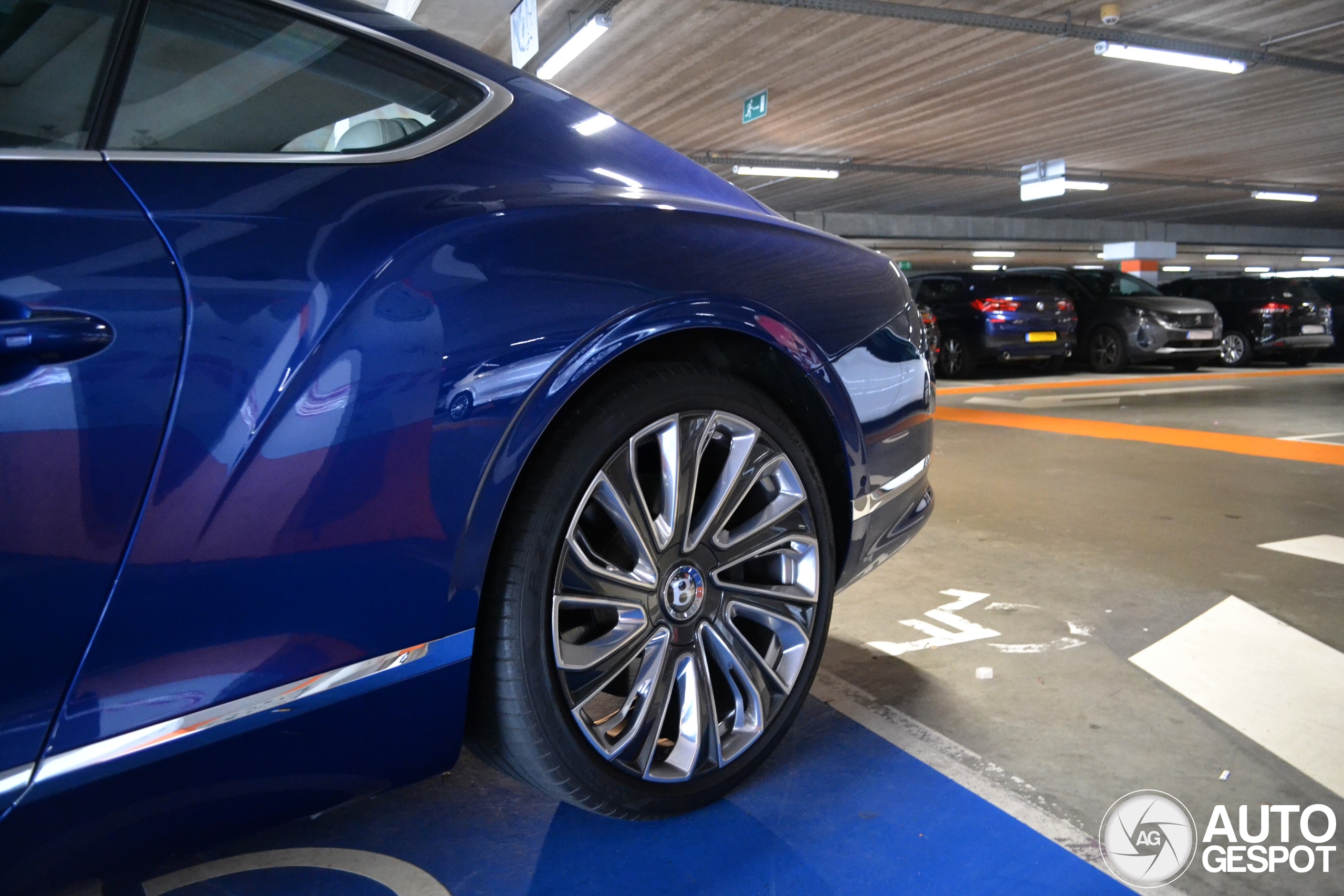Bentley Continental GT V8 2020 Mulliner