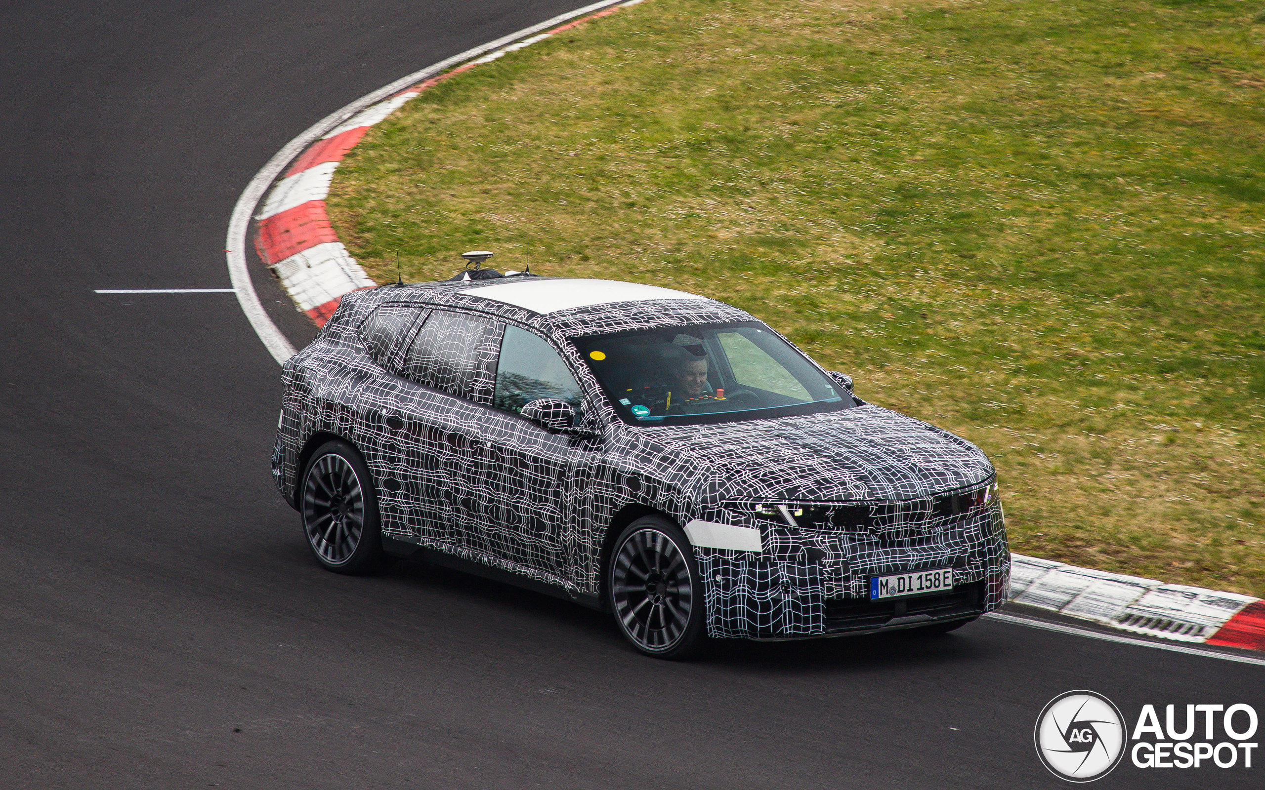 BMW iX3