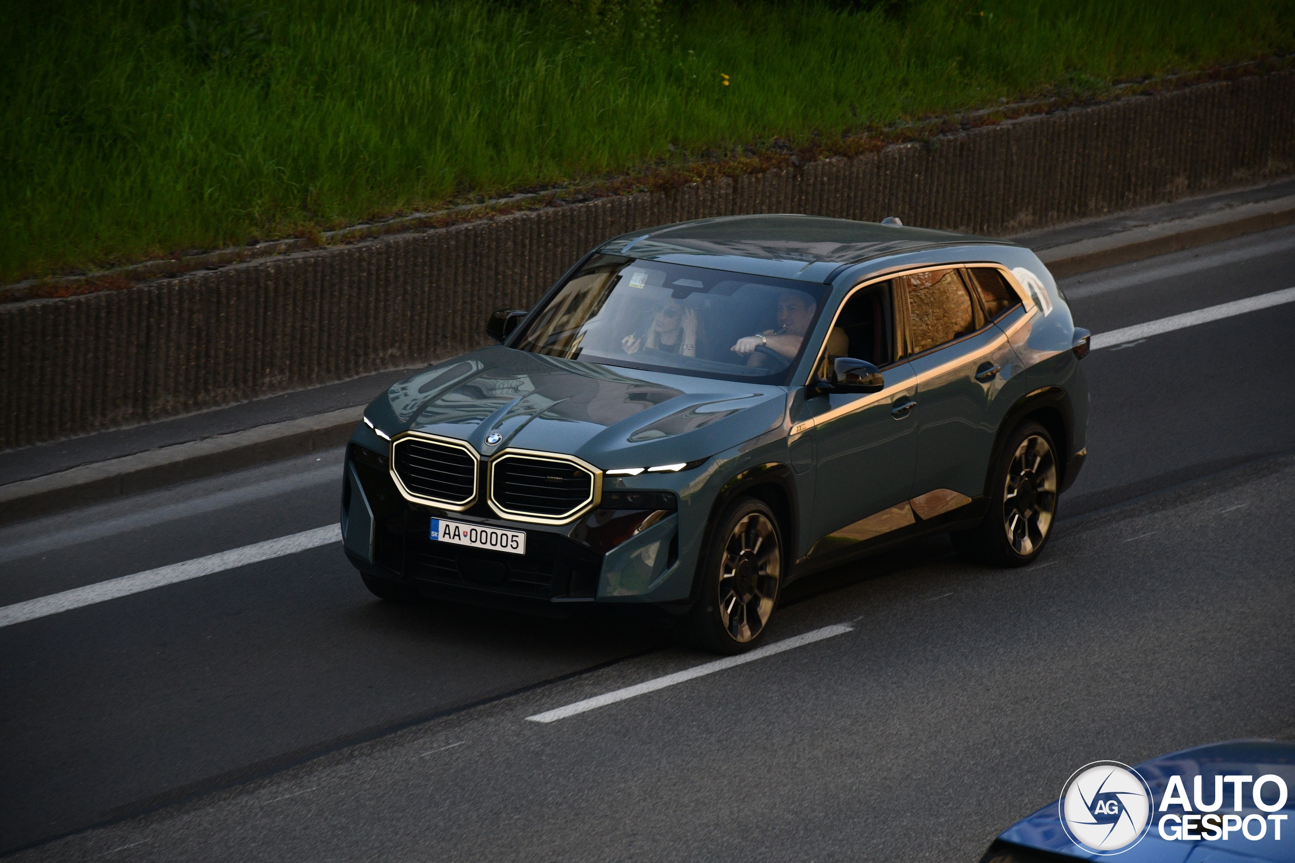 BMW XM G09