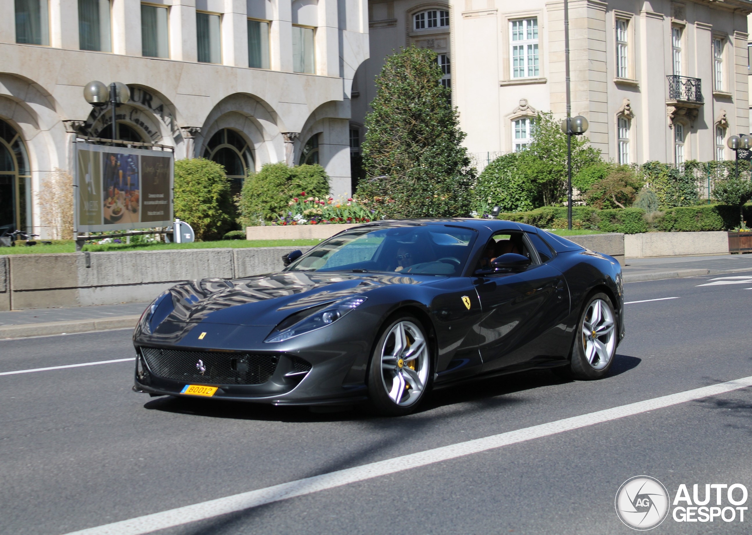 Ferrari 812 GTS