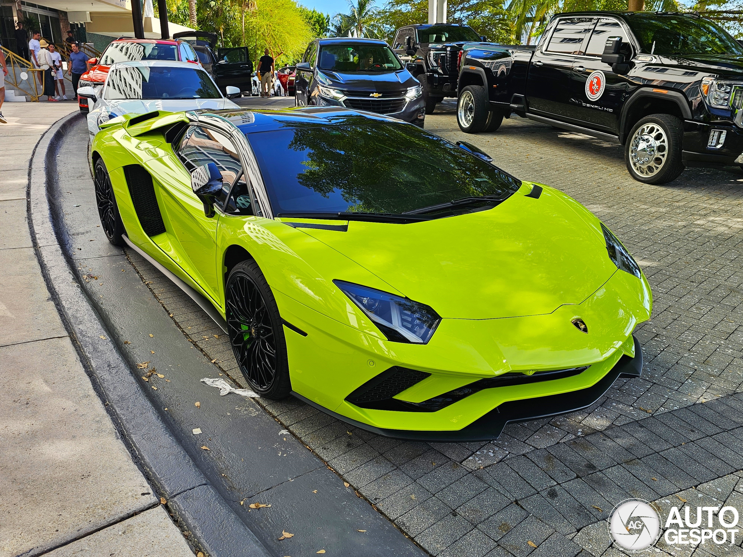 Lamborghini Aventador S LP740-4 Roadster