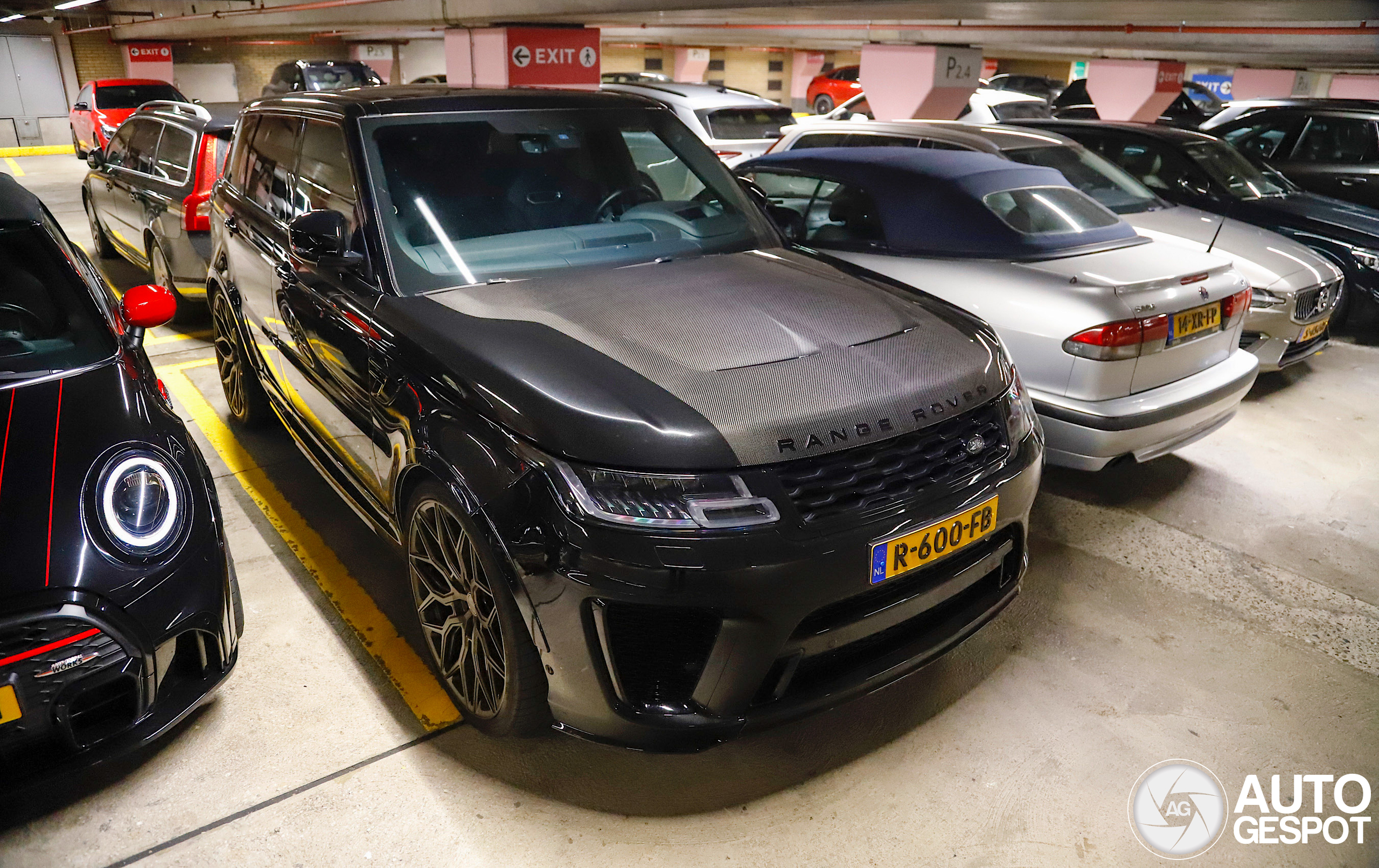 Land Rover Range Rover Sport SVR 2018 Carbon Edition
