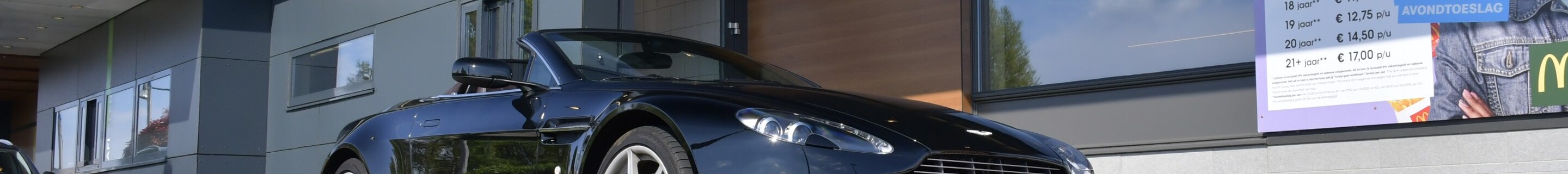 Aston Martin V8 Vantage Roadster