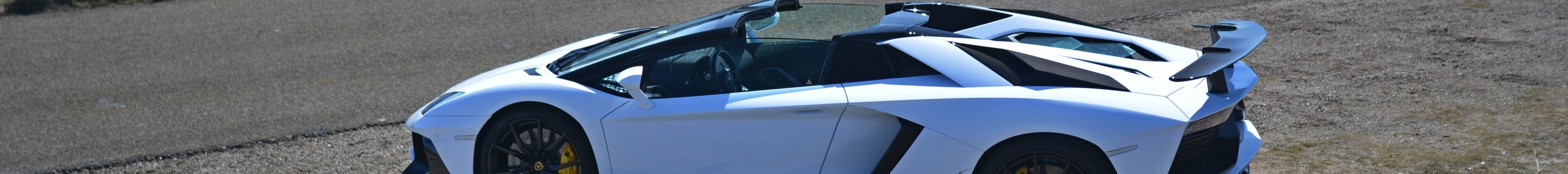 Lamborghini Aventador LP700-4 Roadster