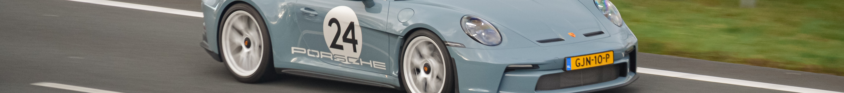 Porsche 992 S/T