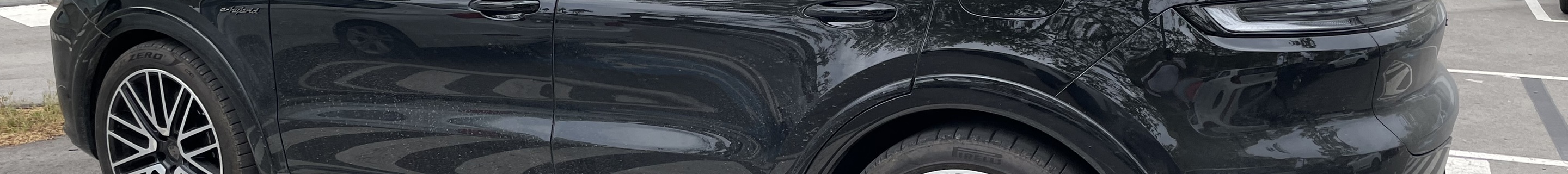 Porsche 9YA Cayenne Turbo E-Hybrid