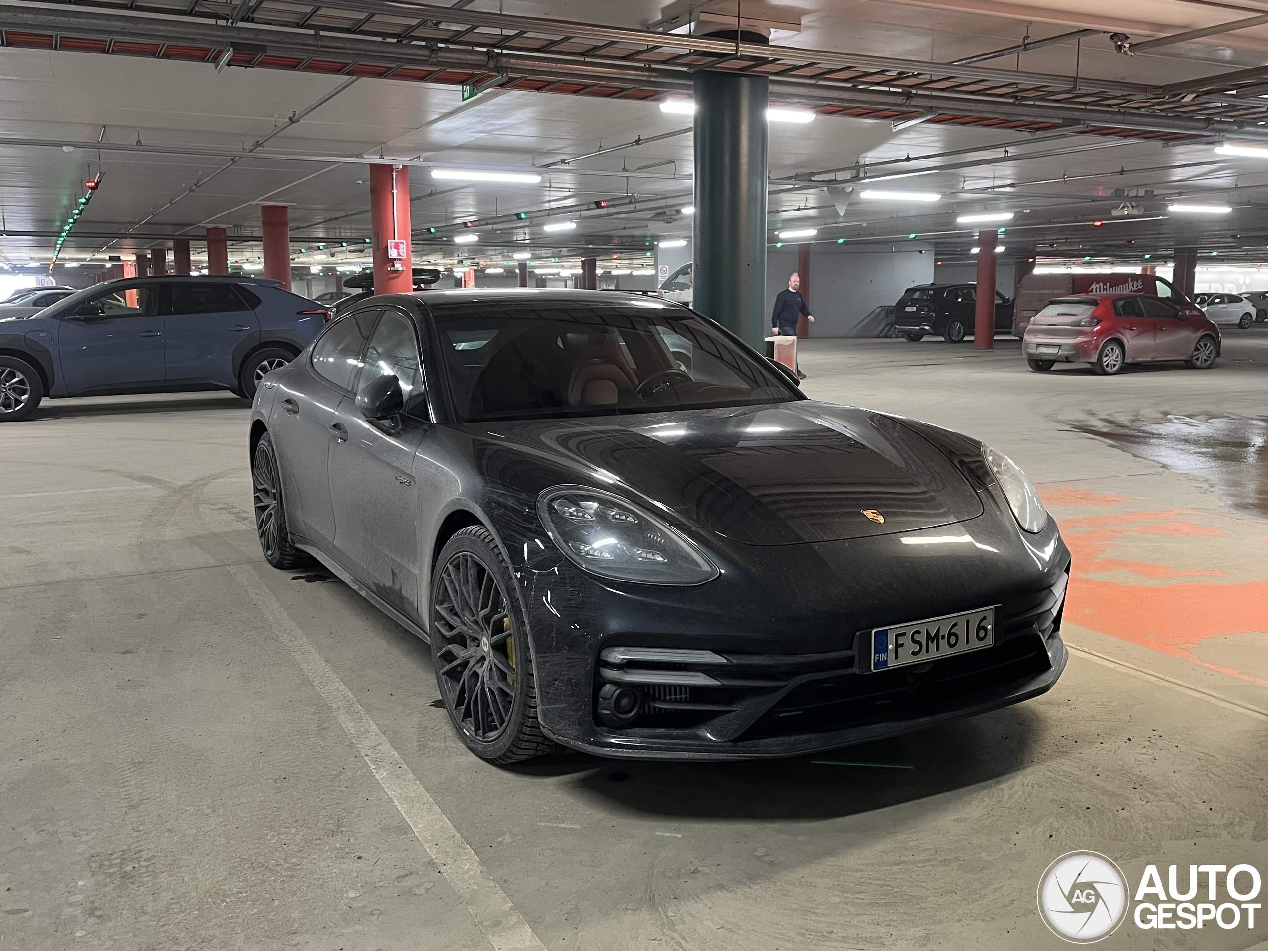 Porsche 971 Panamera Turbo S E-Hybrid MkII