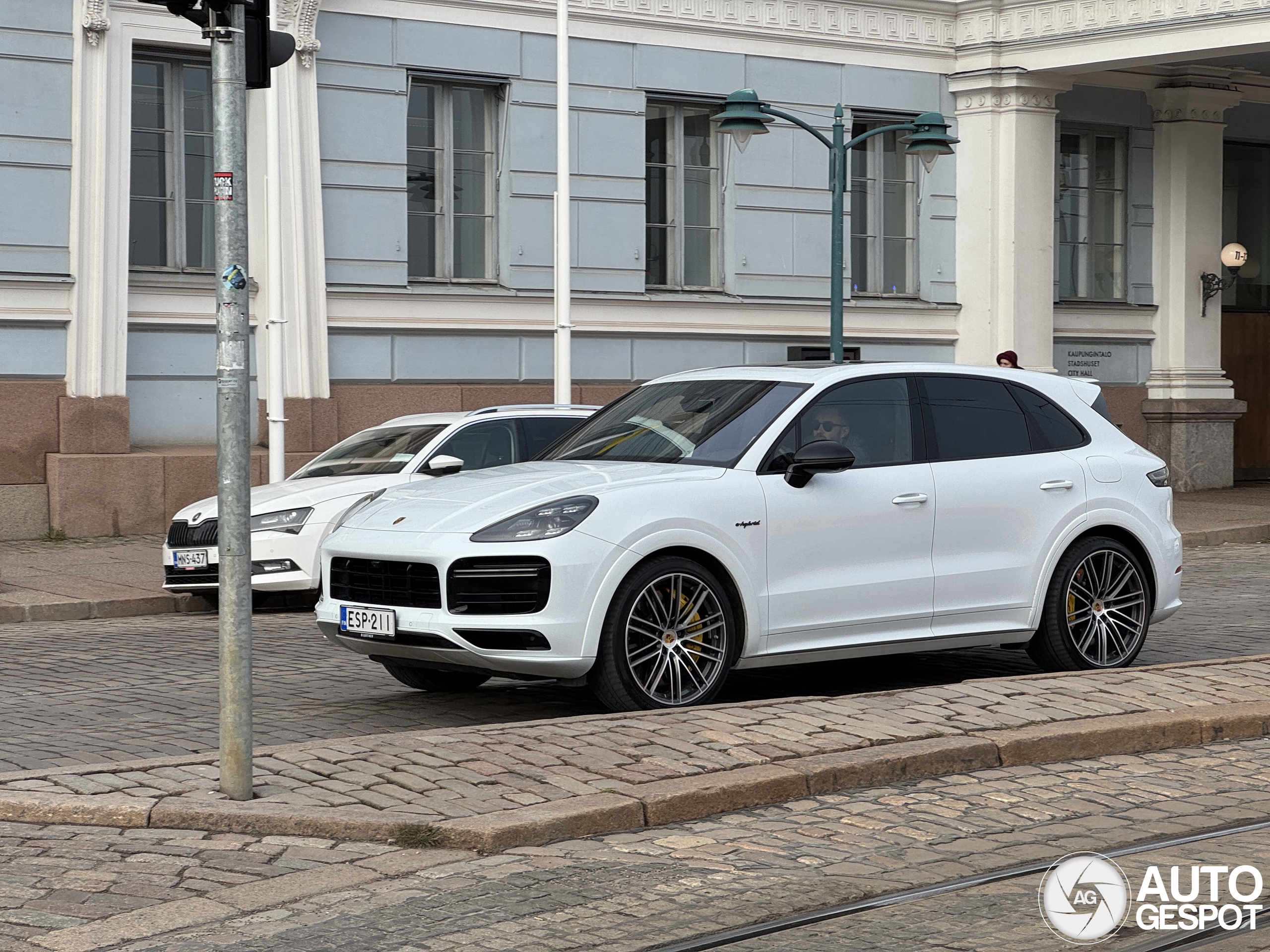 Porsche Cayenne Turbo S E-Hybrid