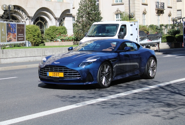 Aston Martin DB12
