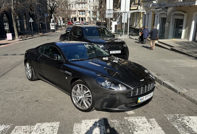 Aston Martin DB9 2010