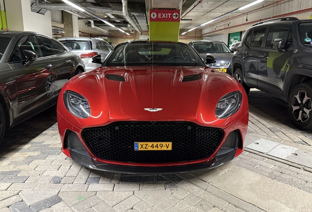 Aston Martin DBS Superleggera