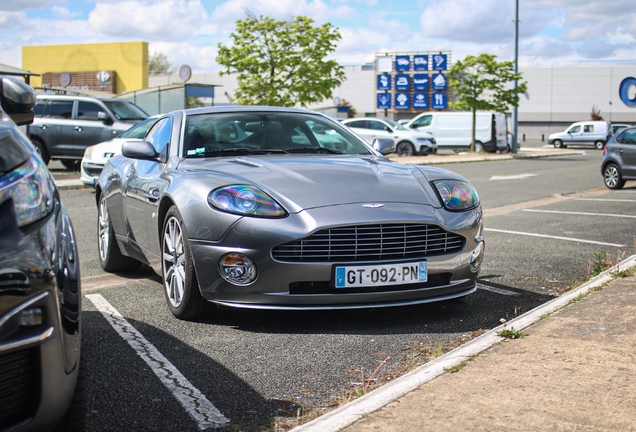 Aston Martin Vanquish S