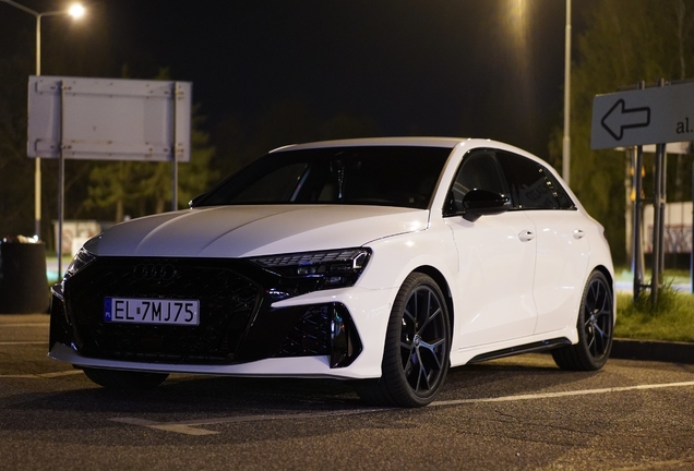 Audi RS3 Sportback 8Y 2025