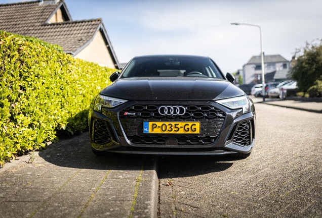 Audi RS3 Sportback 8Y