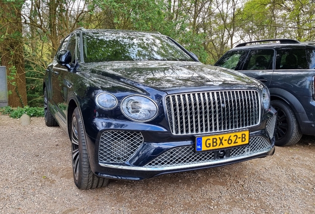 Bentley Bentayga Hybrid Azure 2024