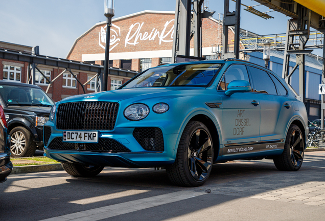 Bentley Bentayga Hybrid Azure 2024