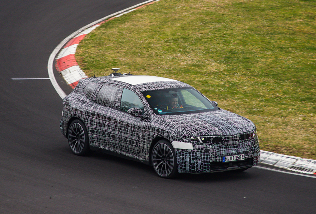BMW iX3