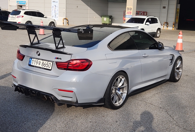 BMW M4 F82 Coupé