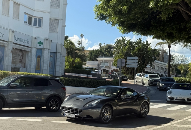 Ferrari California