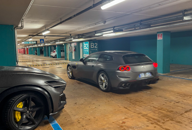 Ferrari GTC4Lusso