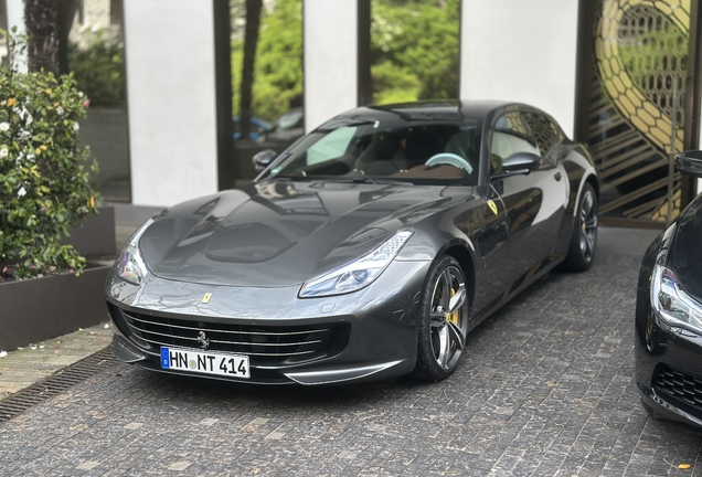 Ferrari GTC4Lusso